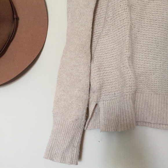 sweater - Picture 2 of 2